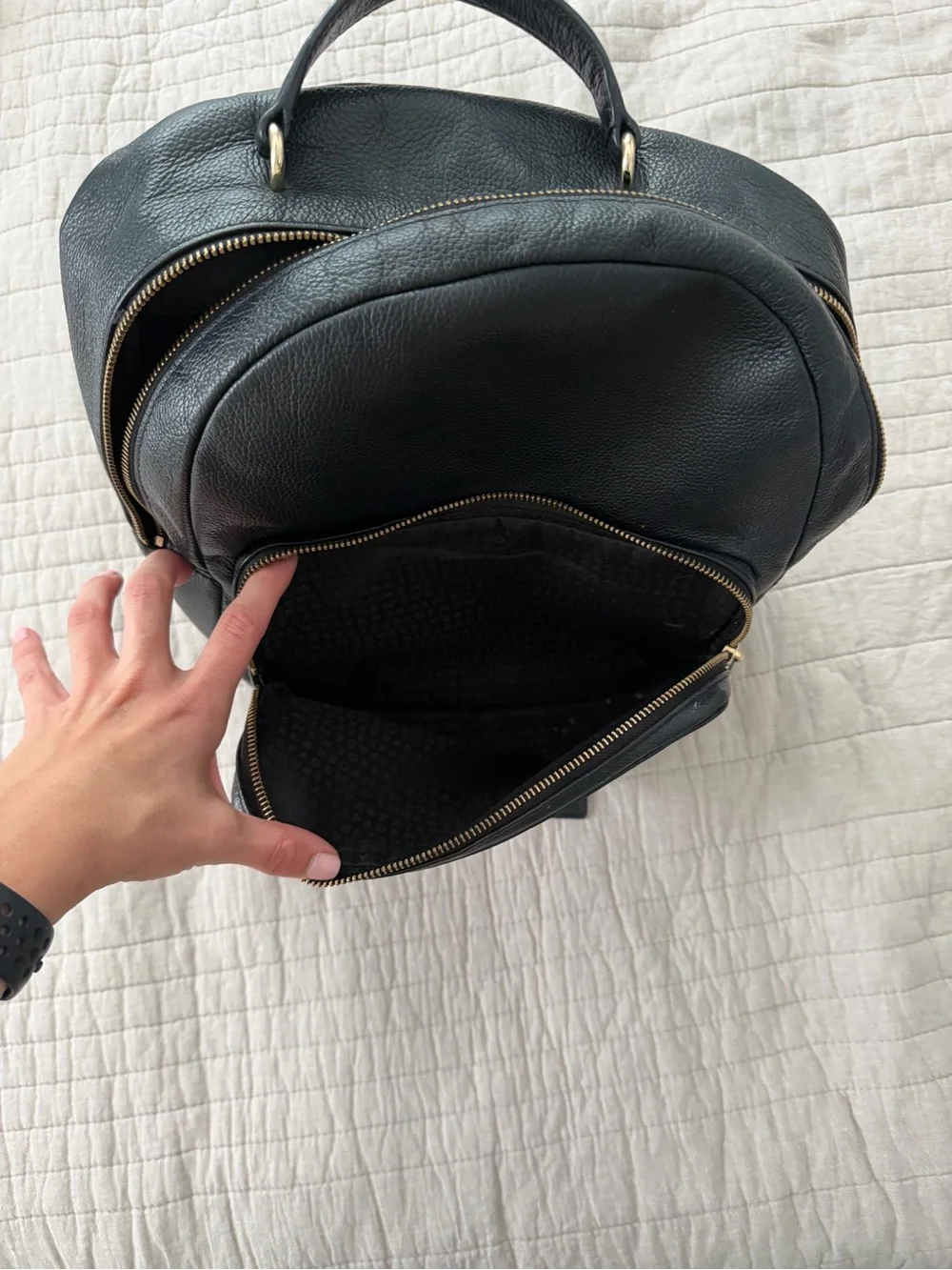 kate spade compact pebbled